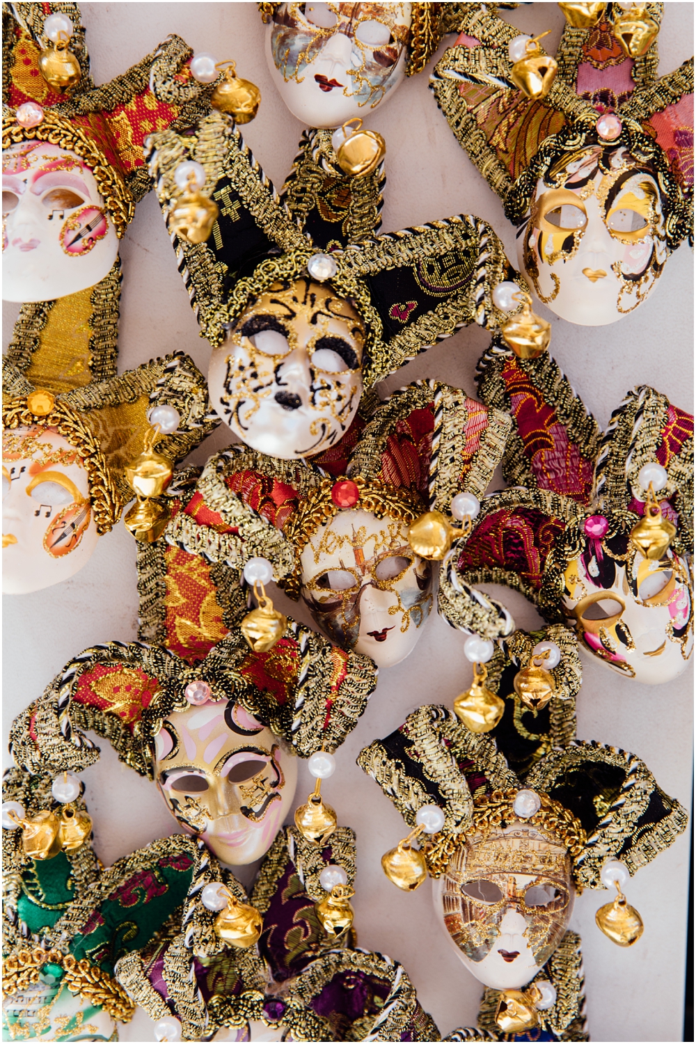 Fridge Magnets Around the World – Simone Anne